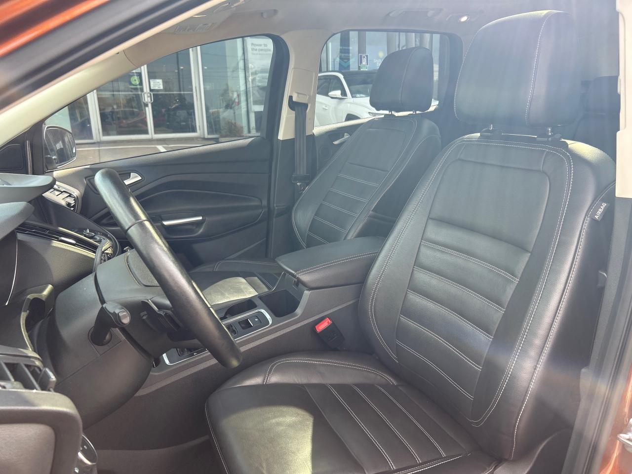 2017 Ford Escape Titanium - 4WD Photo