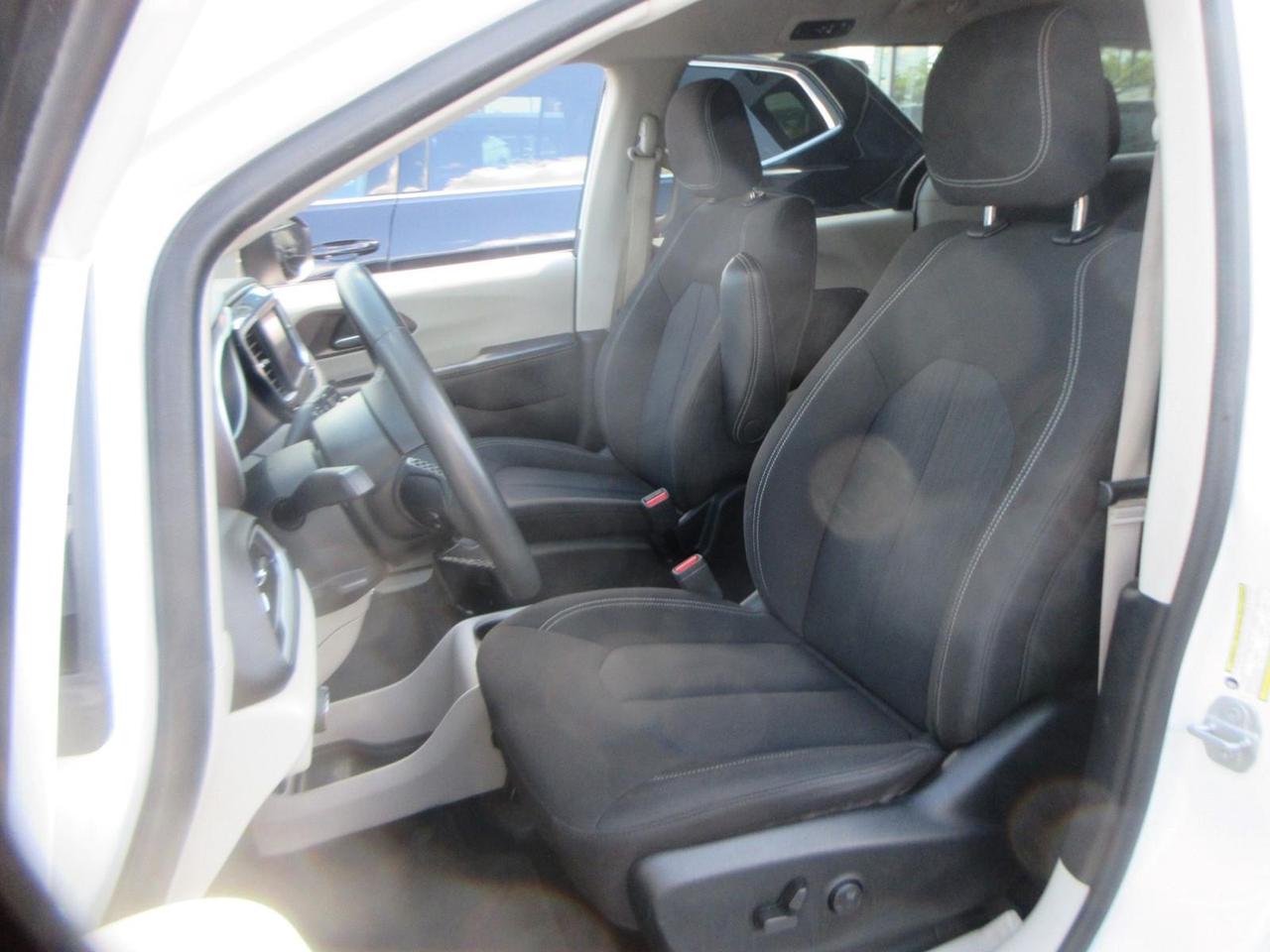 2022 Dodge Grand Caravan SXT Photo