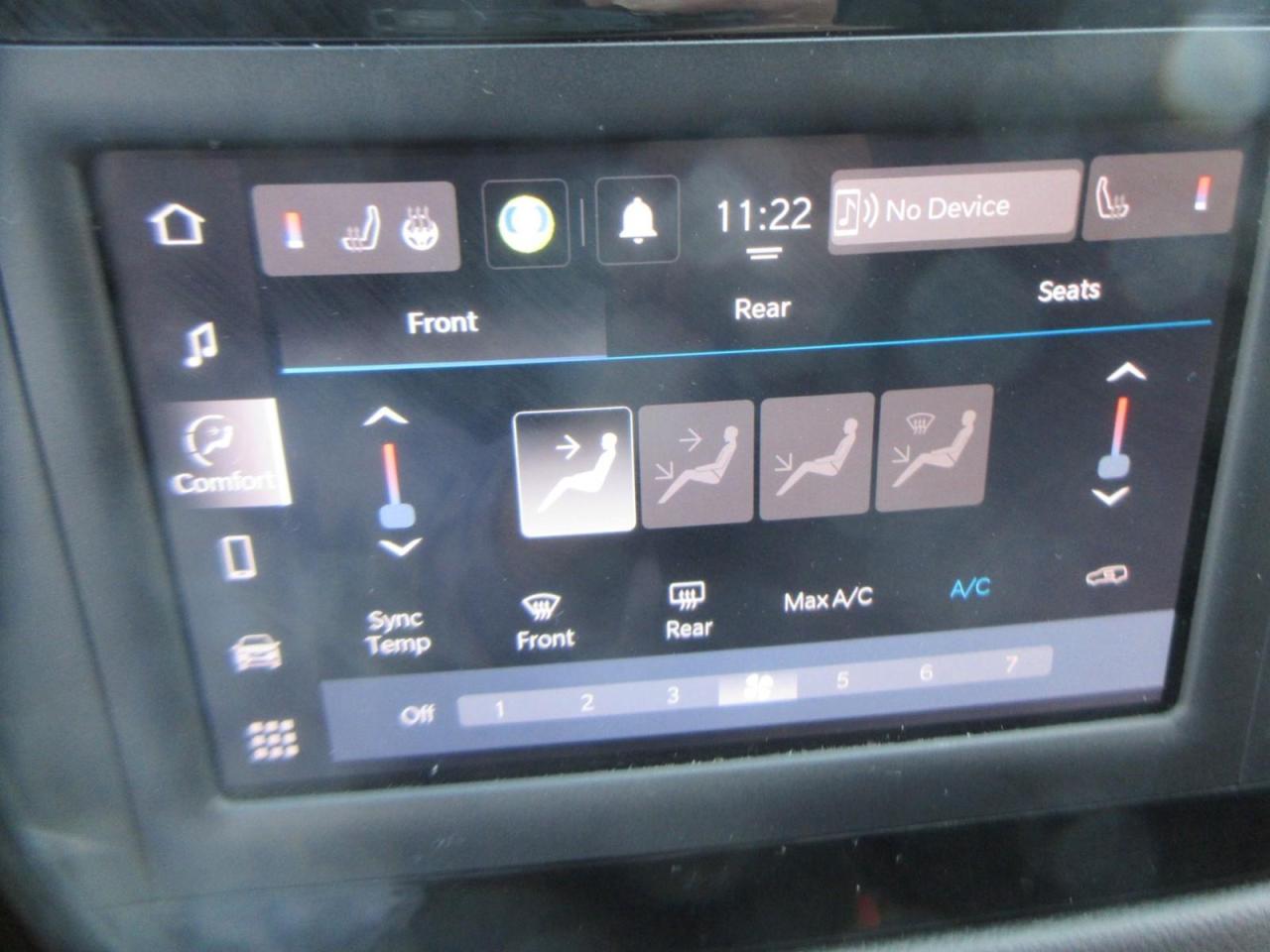 2022 Dodge Grand Caravan SXT Photo