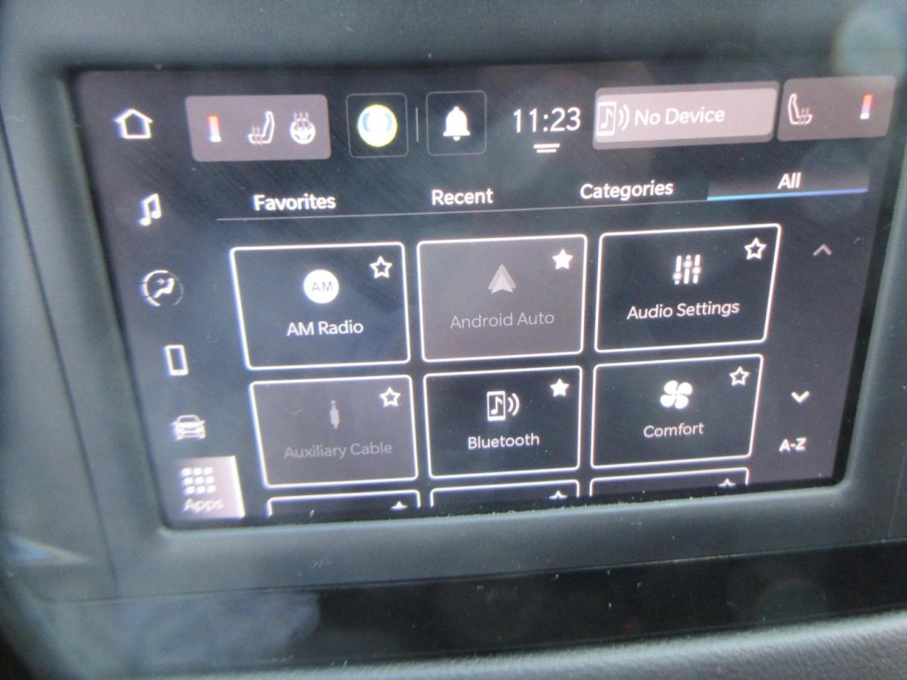 2022 Dodge Grand Caravan SXT Photo