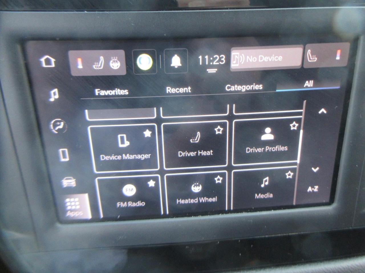 2022 Dodge Grand Caravan SXT Photo