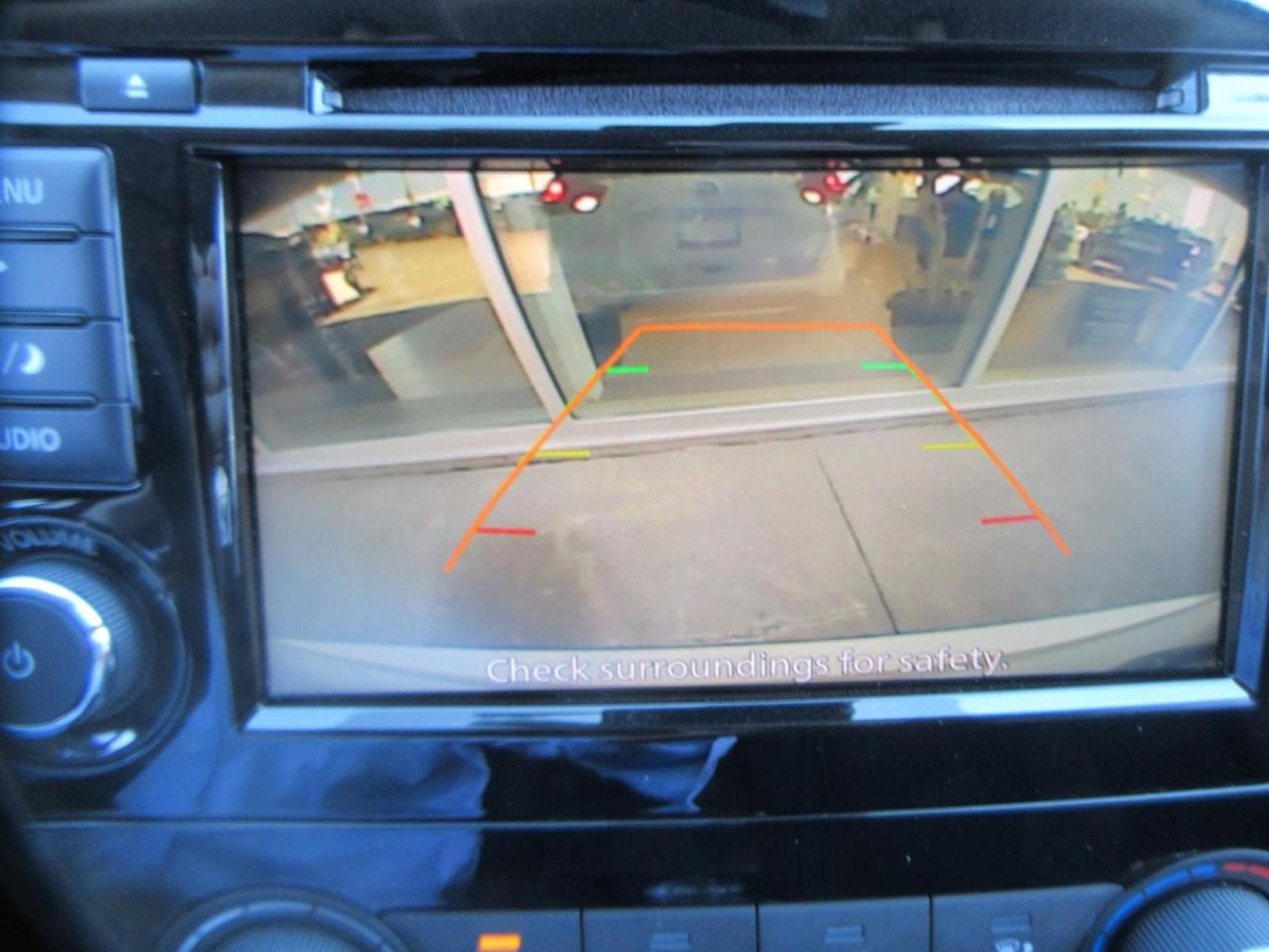 2020 Nissan Rogue SV Photo