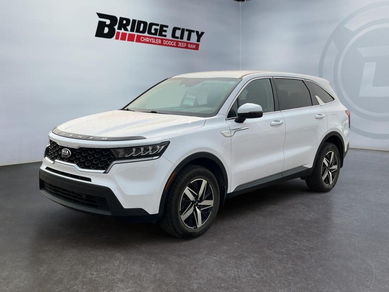 Used 2021 Kia Sorento AWD - 7 Passenger - Heated Seats - Apple Car Play/Android Auto - Climate Pkg - Bluetooth - Local Trade! for sale in Lethbridge, AB