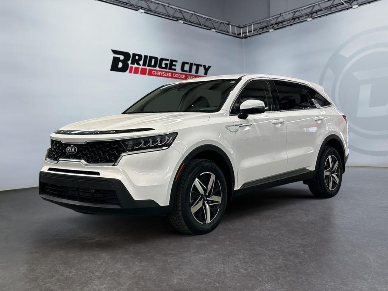 Used 2021 Kia Sorento AWD - 7 Passenger - Heated Seats - Apple Car Play/Android Auto - Climate Pkg - Bluetooth - Local Trade! for sale in Lethbridge, AB