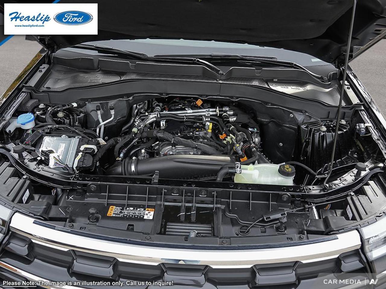 2025 Ford Explorer Active Photo5