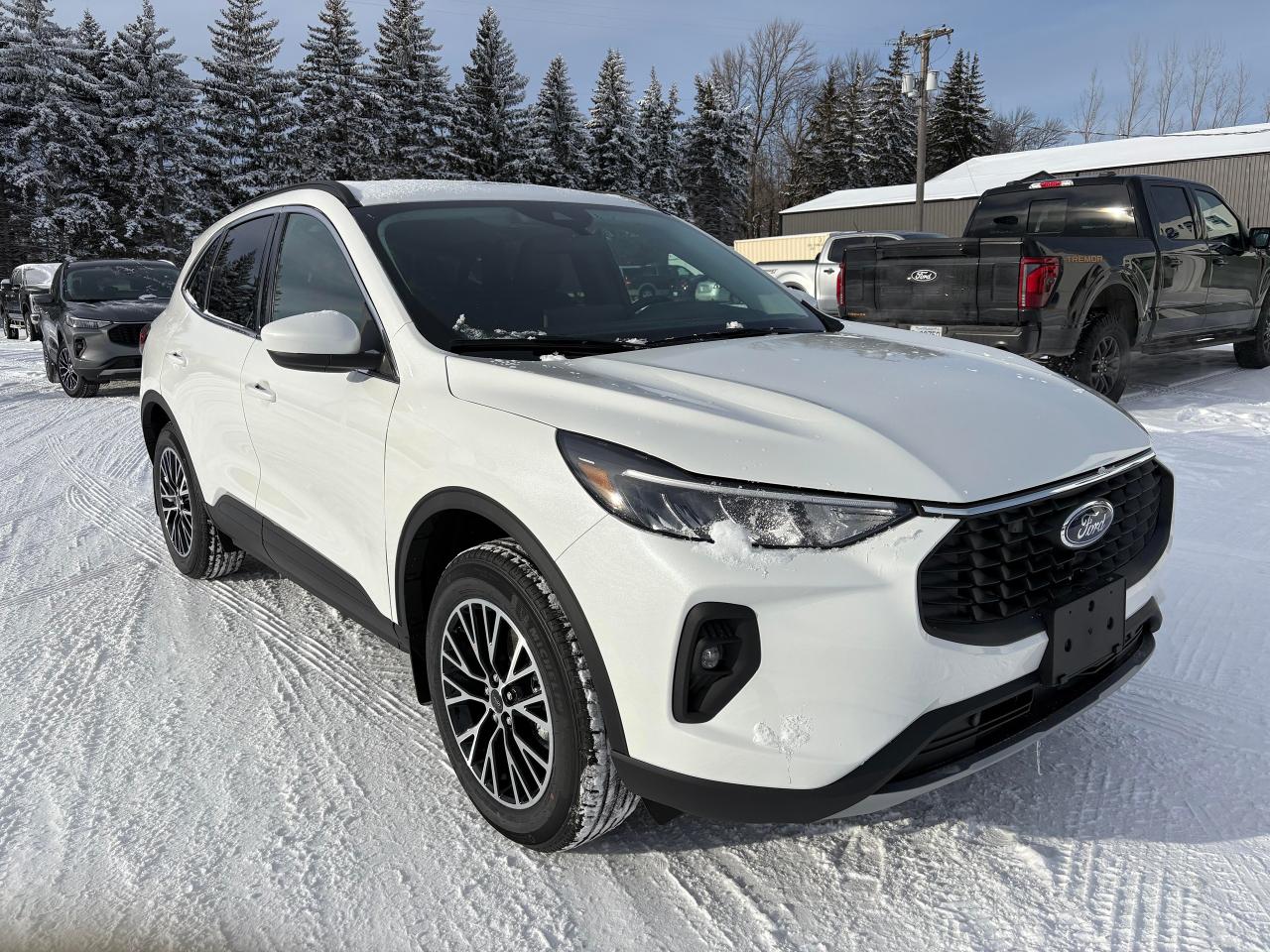 2026 Ford Escape PHEV FWD Photo3