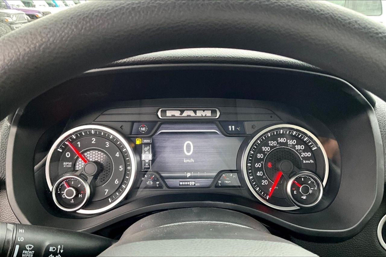 2025 RAM 1500 TRADESMAN | Carplay | Blackout Pkg | 20" Wheels Photo