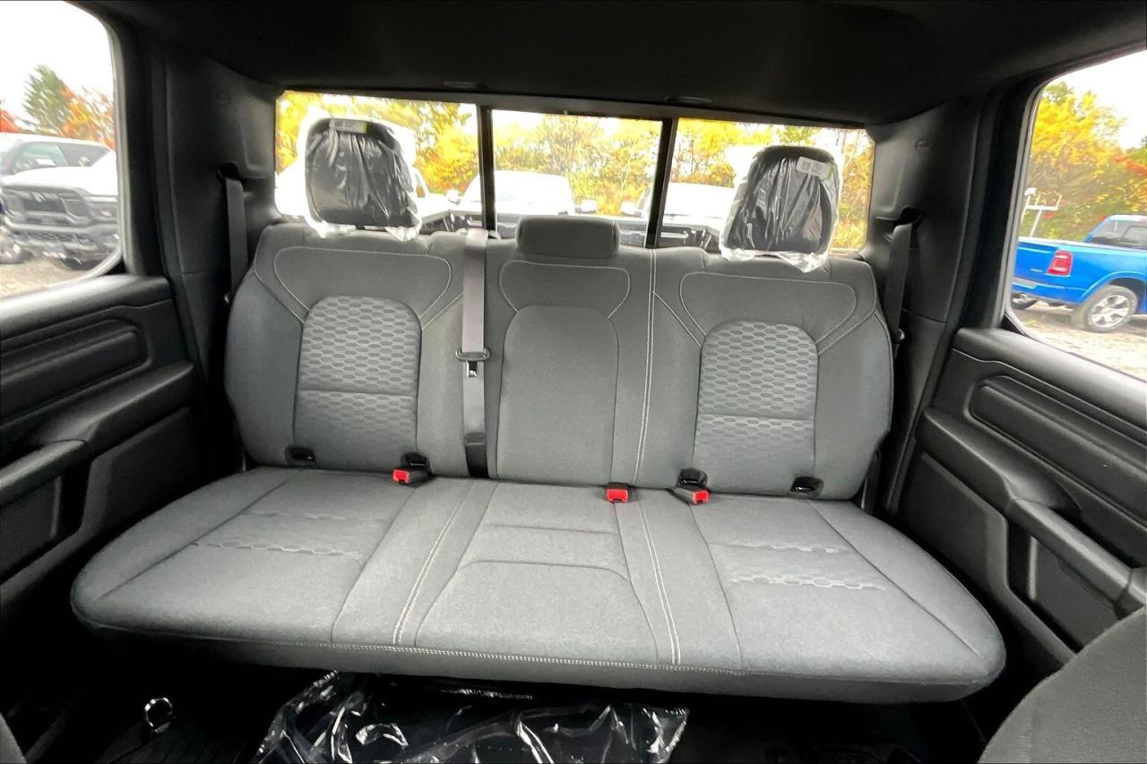 2025 RAM 1500 TRADESMAN | Carplay | Blackout Pkg | 20" Wheels Photo