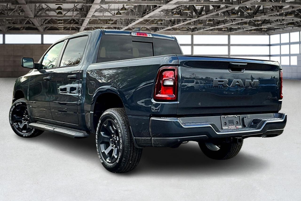 2025 RAM 1500 TRADESMAN | Carplay | Blackout Pkg | 20" Wheels Photo