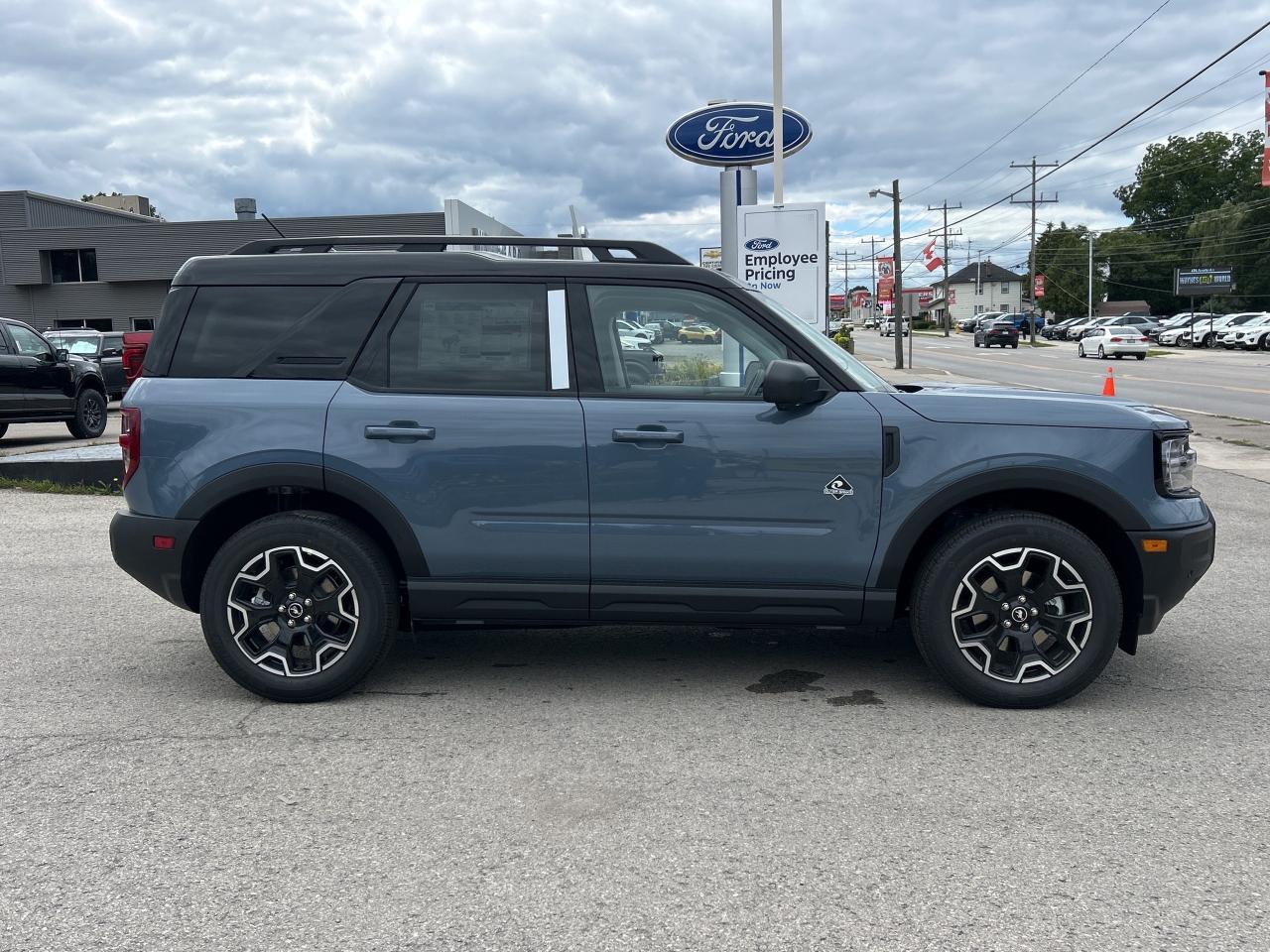 2025 Ford Bronco Sport Outer Banks  - Leather Seats Photo