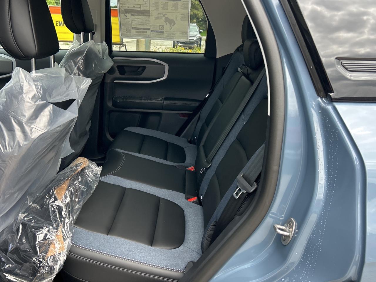 2025 Ford Bronco Sport Outer Banks  - Leather Seats Photo