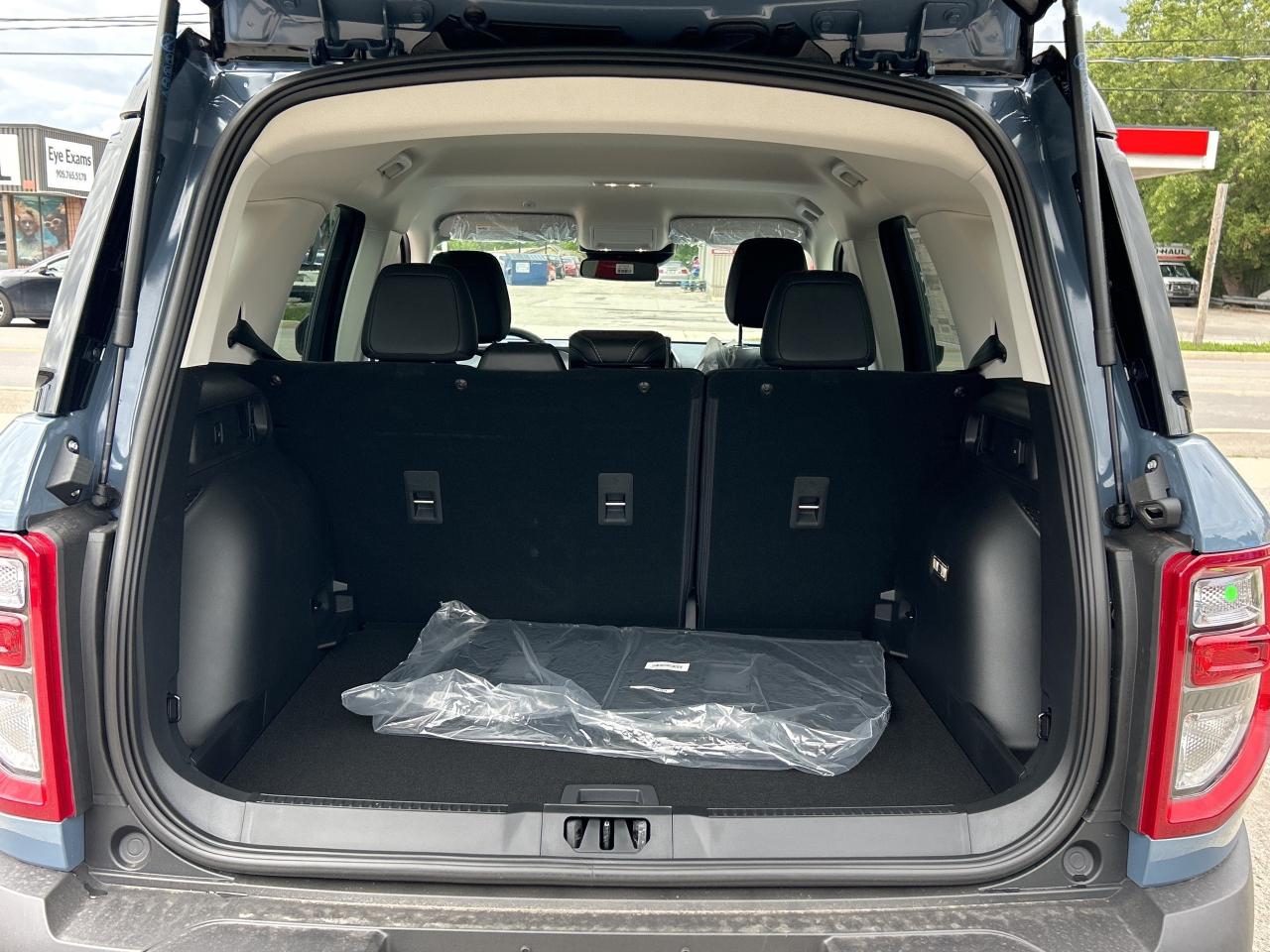 2025 Ford Bronco Sport Outer Banks  - Leather Seats Photo