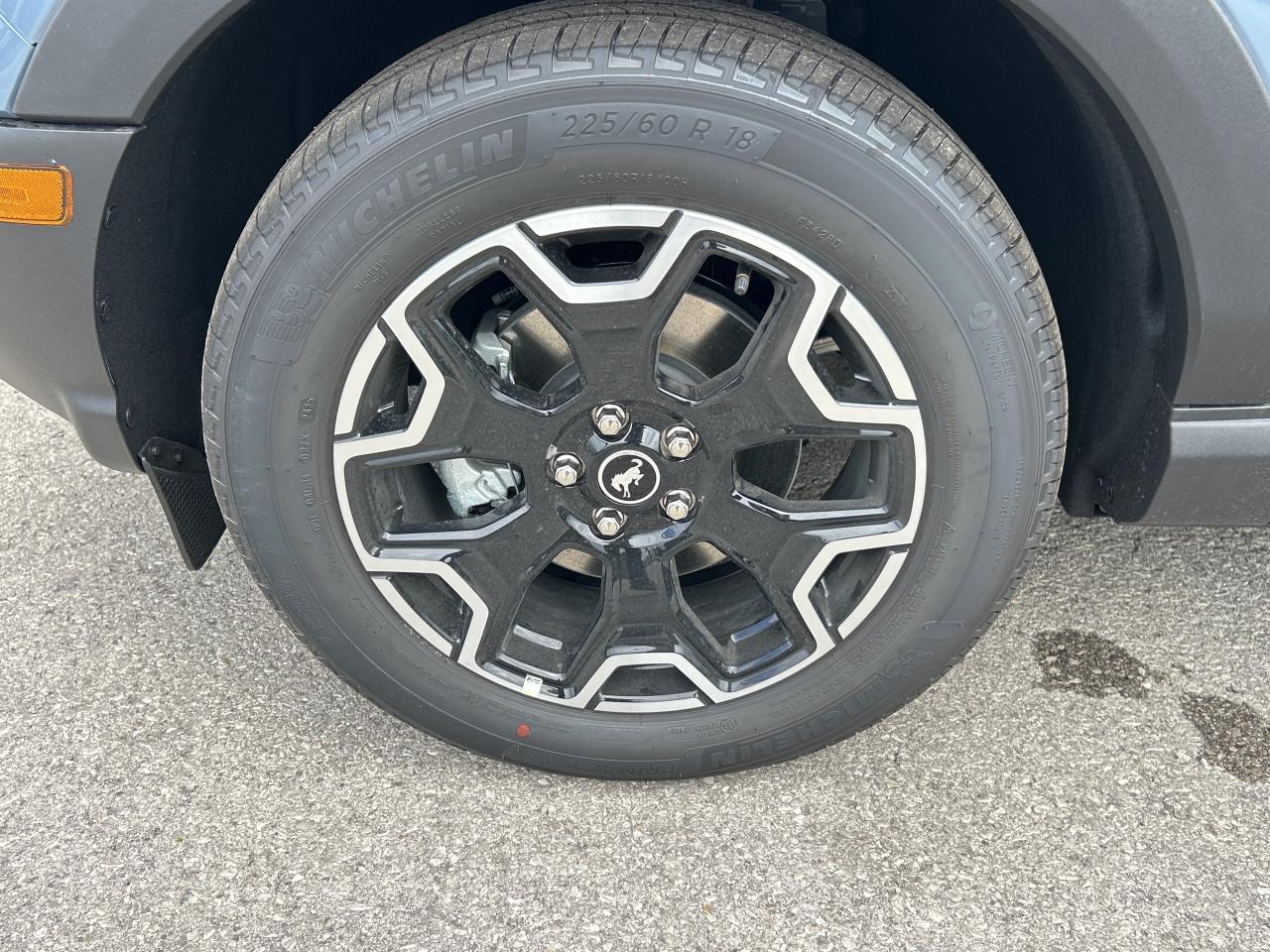 2025 Ford Bronco Sport Outer Banks  - Leather Seats Photo