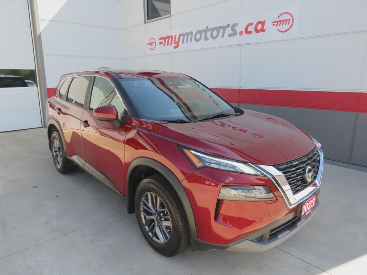 2023 Nissan Rogue S  | Clean Title | No Accidents | Safety Certified | Alloy Rims | AWD | Leather Wrapped Steering Wheel | Rear Privacy Cover | Digital Touchscreen | Reverse Camera | Cruise Control | Bluetooth | USB | Push Button Start Photo