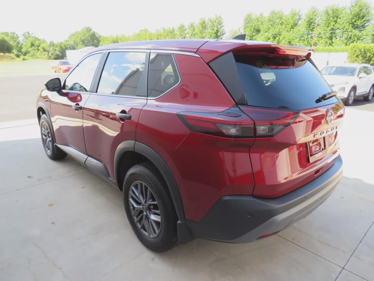 2023 Nissan Rogue S  | Clean Title | No Accidents | Safety Certified | Alloy Rims | AWD | Leather Wrapped Steering Wheel | Rear Privacy Cover | Digital Touchscreen | Reverse Camera | Cruise Control | Bluetooth | USB | Push Button Start Photo