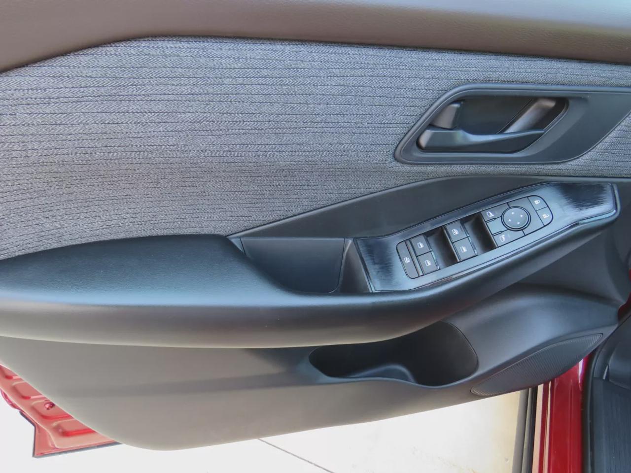 2023 Nissan Rogue S  | Clean Title | No Accidents | Safety Certified | Alloy Rims | AWD | Leather Wrapped Steering Wheel | Rear Privacy Cover | Digital Touchscreen | Reverse Camera | Cruise Control | Bluetooth | USB | Push Button Start Photo