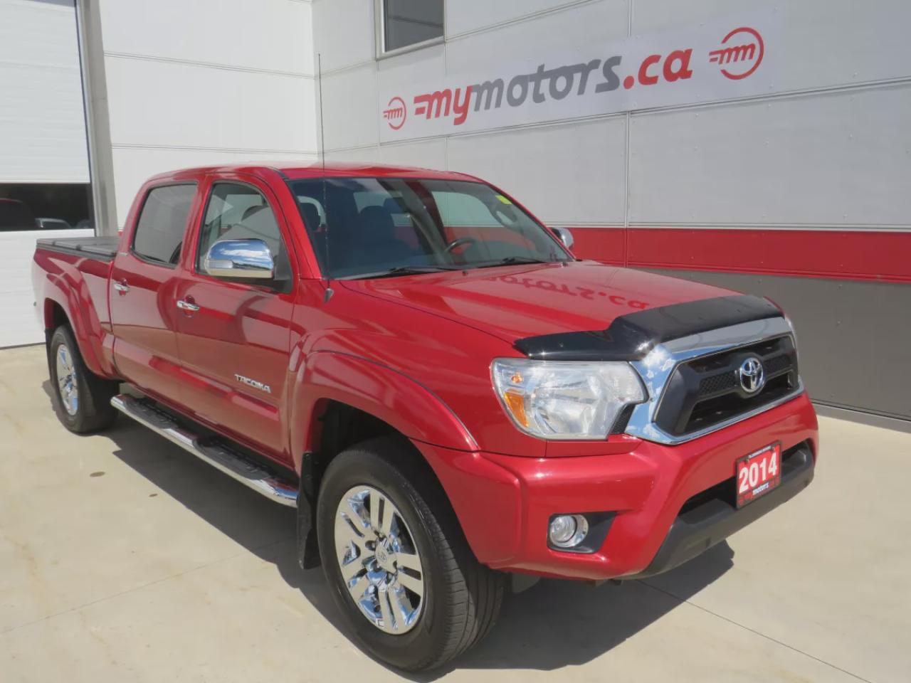 Used 2014 Toyota Tacoma BASE V6 (**RARE!!**EXCELLENT CONDITION!!**SAFETY/CERTIFIED!!**4WD**RUNNING BOARDS**TUNNEAU COVER**TRAILER HITCH**CD PLAYER**BUG DEFLECTOR**ALLOY RIMS**DIGITAL TOUCHSCREEN**REVERSE CAMERA**CRUISE CONTROL**BLUETOOTH**) for sale in Tillsonburg, ON