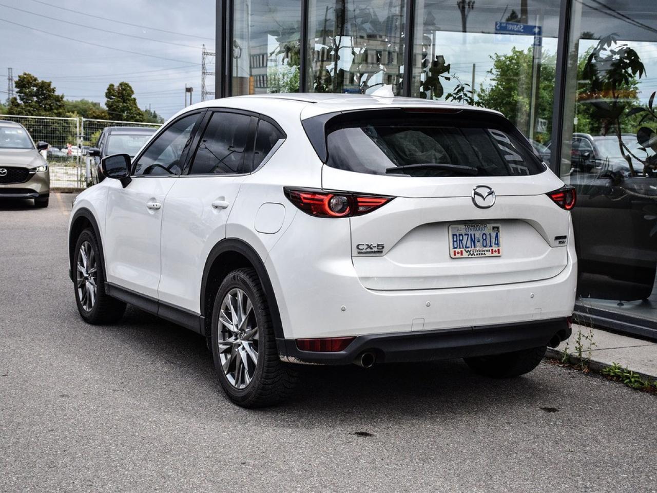 2021 Mazda CX-5 2021.5 Signature AWD Photo