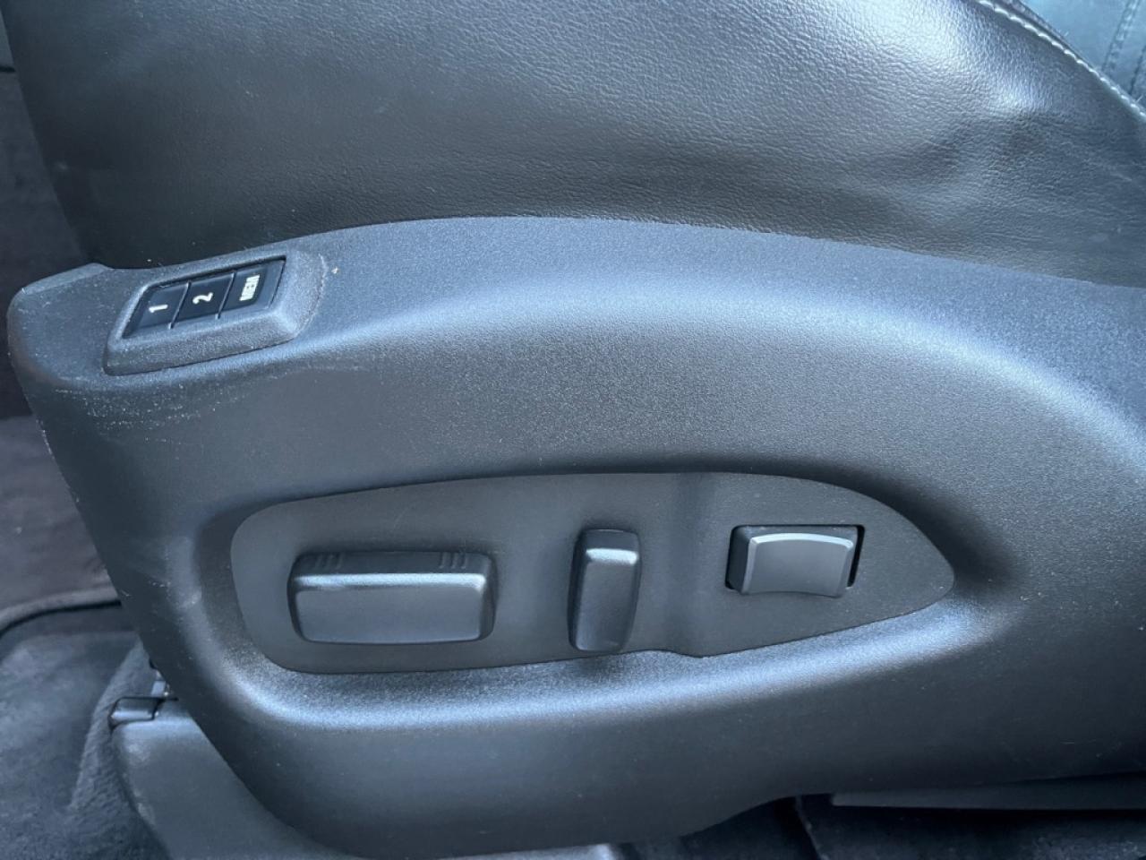 12895379