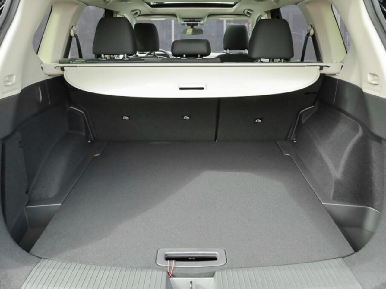 2026 Nissan Rogue SV Moonroof  - Sunroof -  Power Liftgate Photo