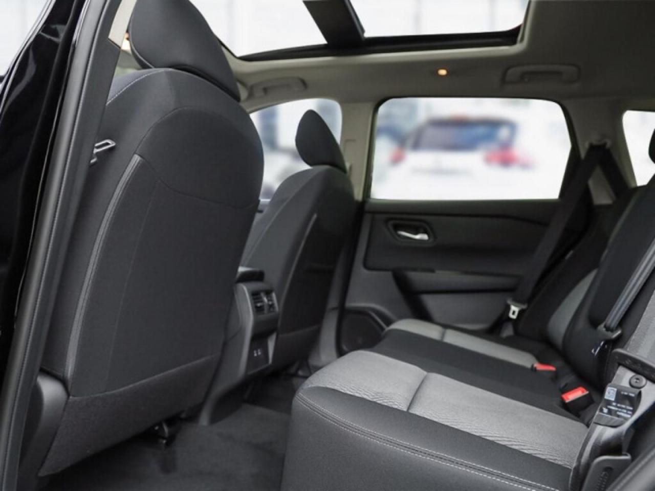 2026 Nissan Rogue SV Moonroof  - Sunroof -  Power Liftgate Photo