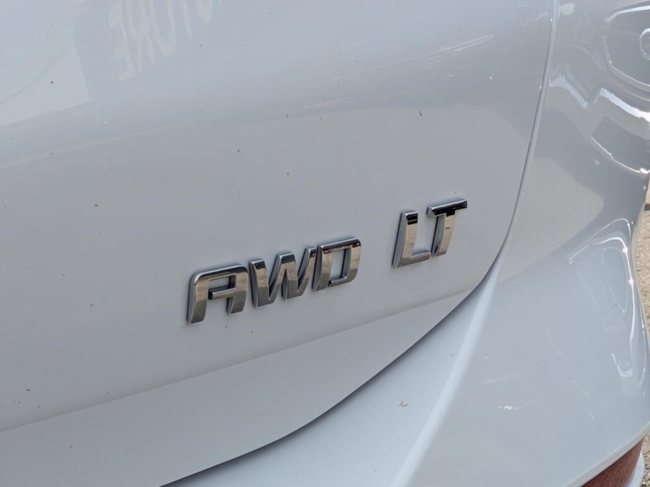 2021 Chevrolet Equinox LT  **13 SERVICE RECORDS** Photo