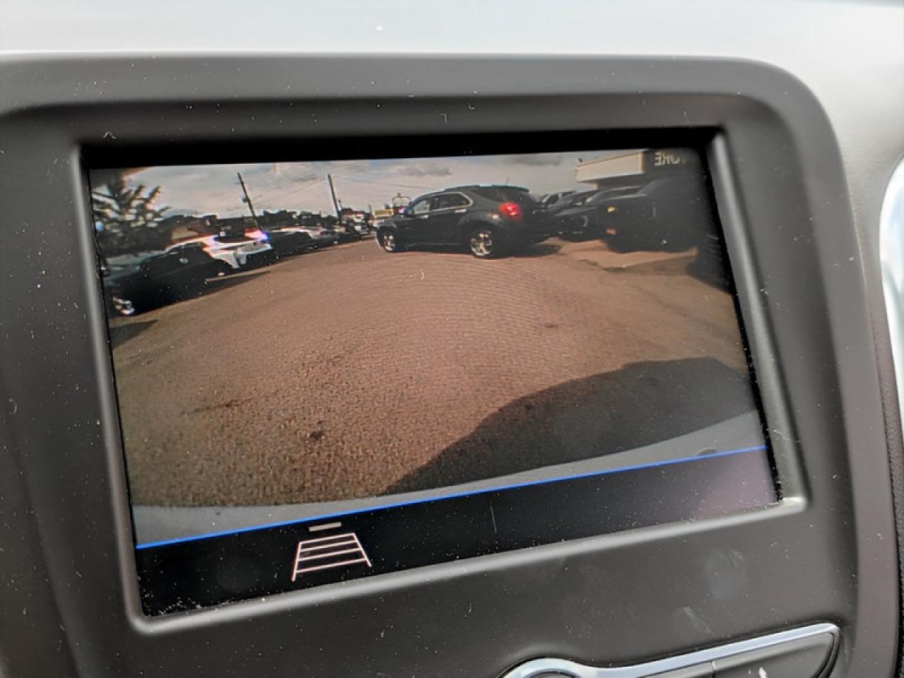 2021 Chevrolet Equinox LT  **13 SERVICE RECORDS** Photo