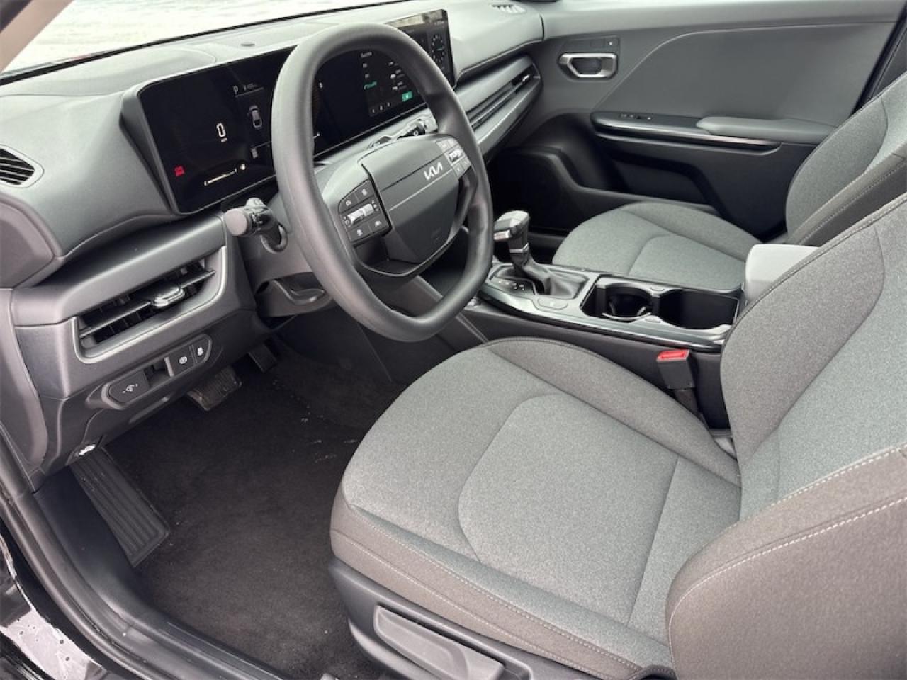 2025 Kia K4 LX   - Heated Seats Photo4