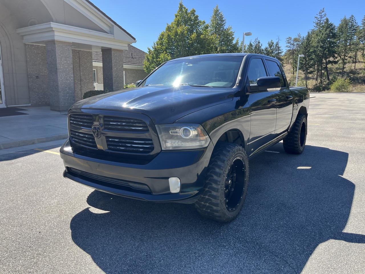 Used 2014 RAM 1500 Sport Crew Cab SWB 4WD for sale in West Kelowna, BC