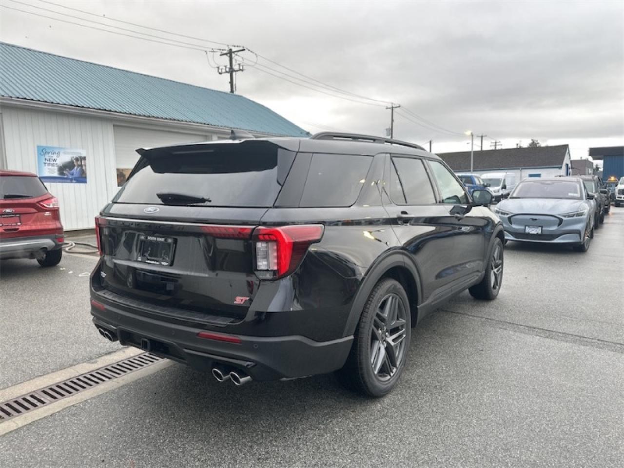 2026 Ford Explorer ST  -  Sunroof -  Cooled Seats Photo4