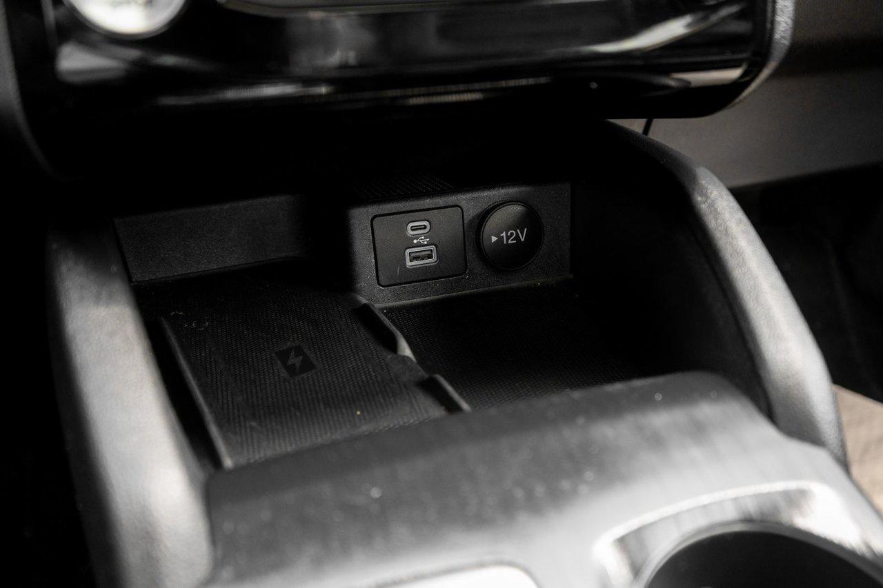 2023 Ford Escape Platinum Photo