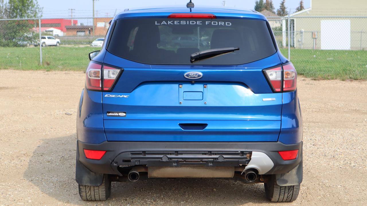 2017 Ford Escape S Photo5