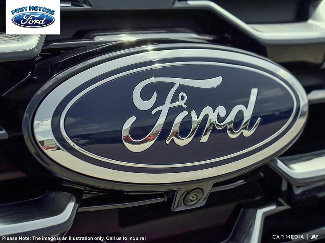 2025 Ford Explorer Platinum Photo5