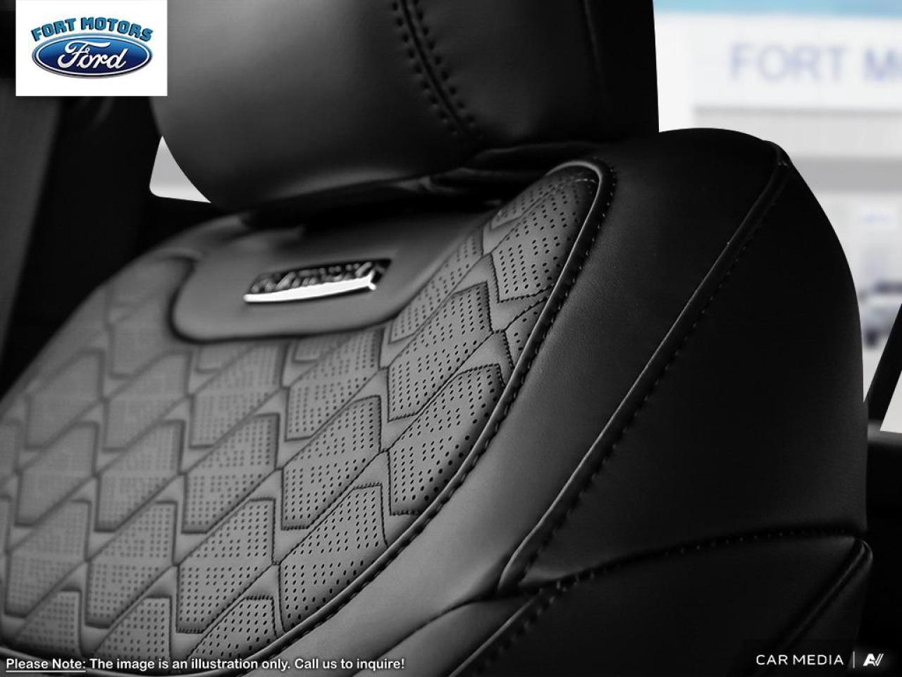 2025 Ford Explorer Platinum Photo5
