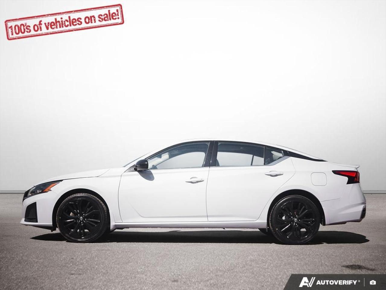 2023 Nissan Altima SR Photo