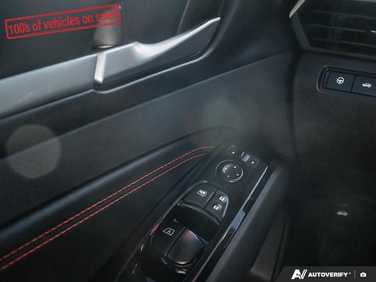 2023 Nissan Altima SR Photo