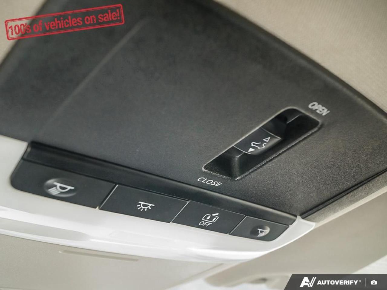 2023 Nissan Altima SR Photo