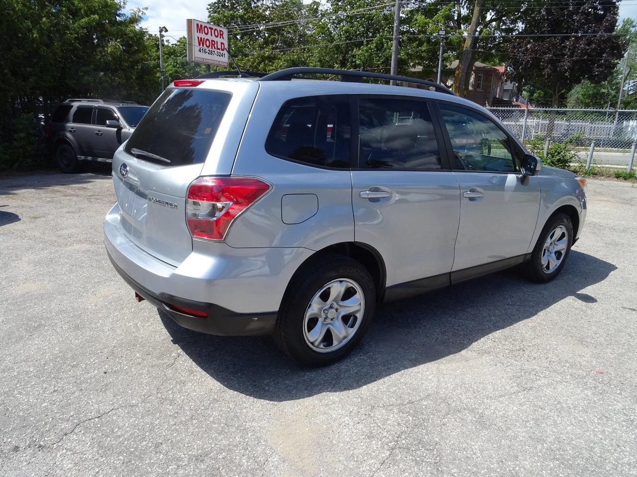 2014 Subaru Forester BASE - Photo #6