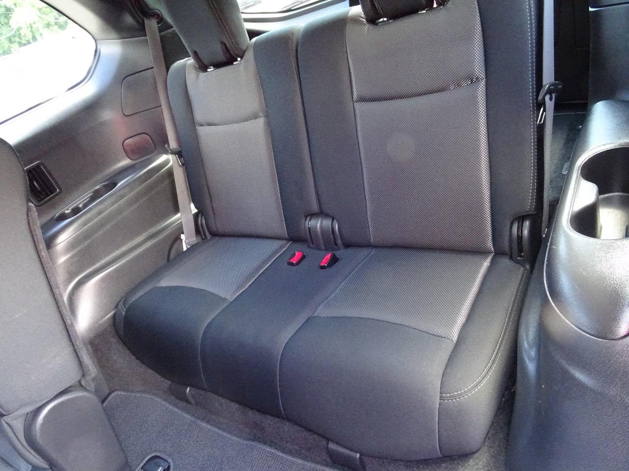 2017 Nissan Pathfinder SV - Photo #10