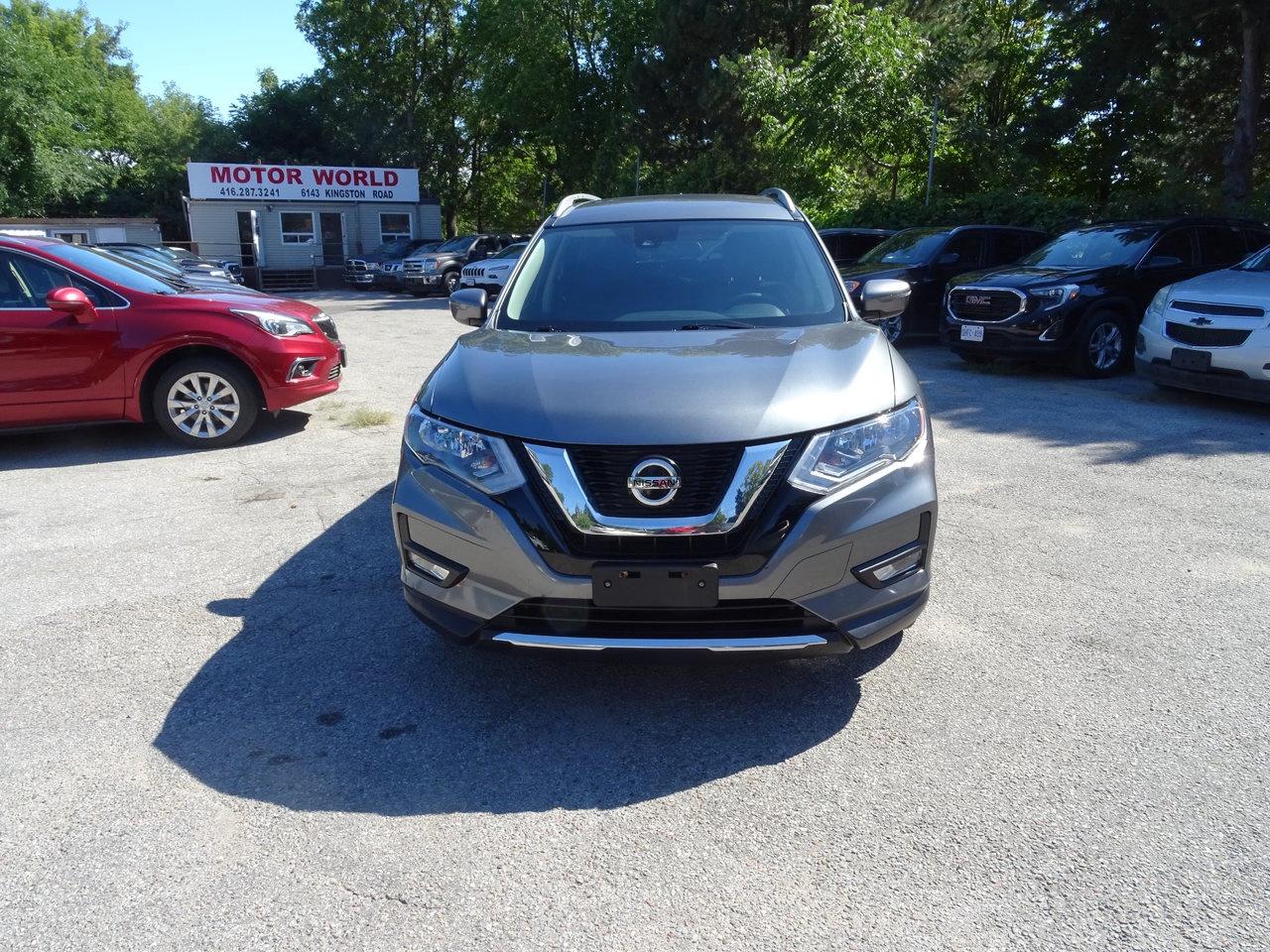 2020 Nissan Rogue SV - Photo #3