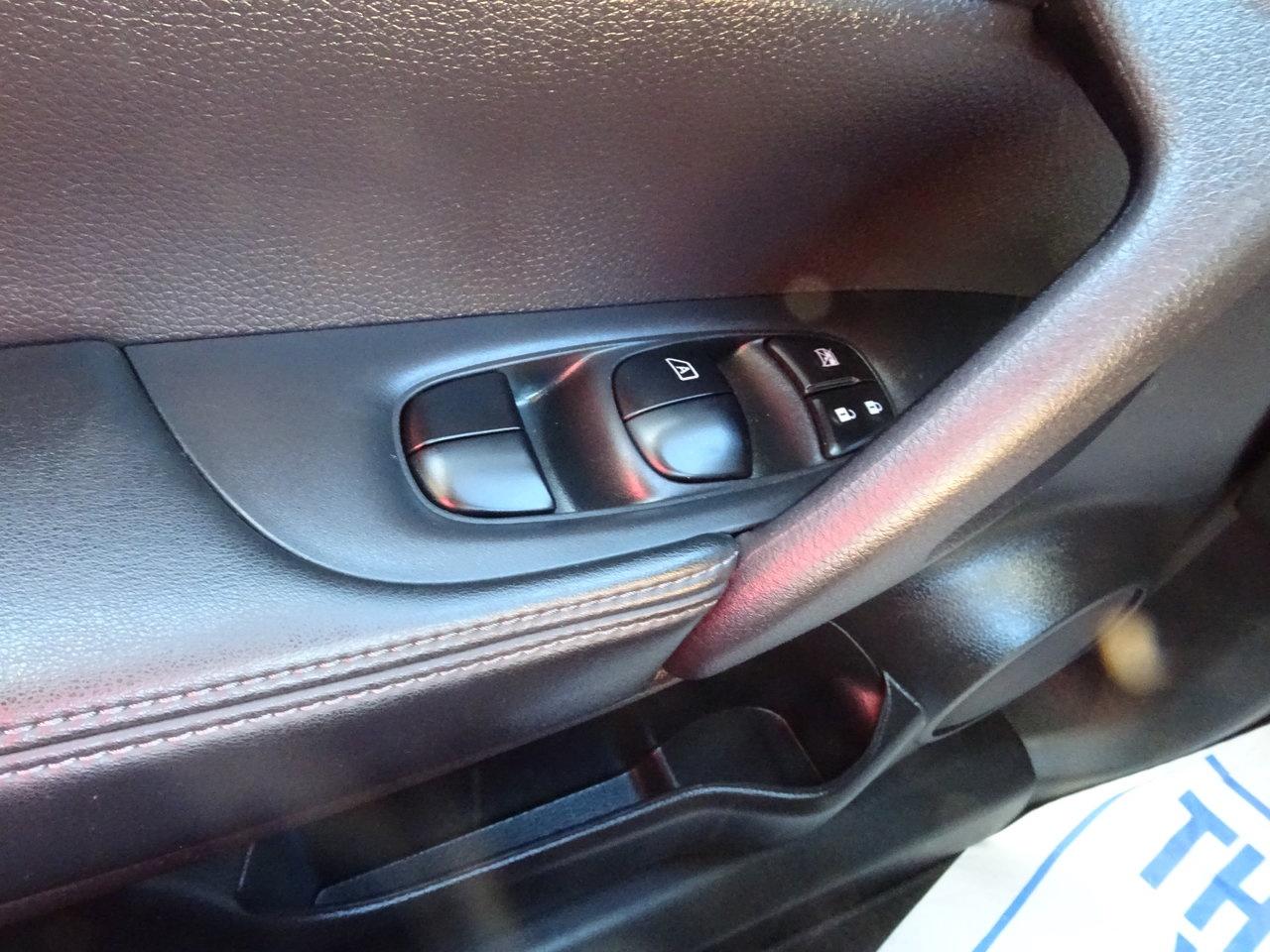 2020 Nissan Rogue SV - Photo #18