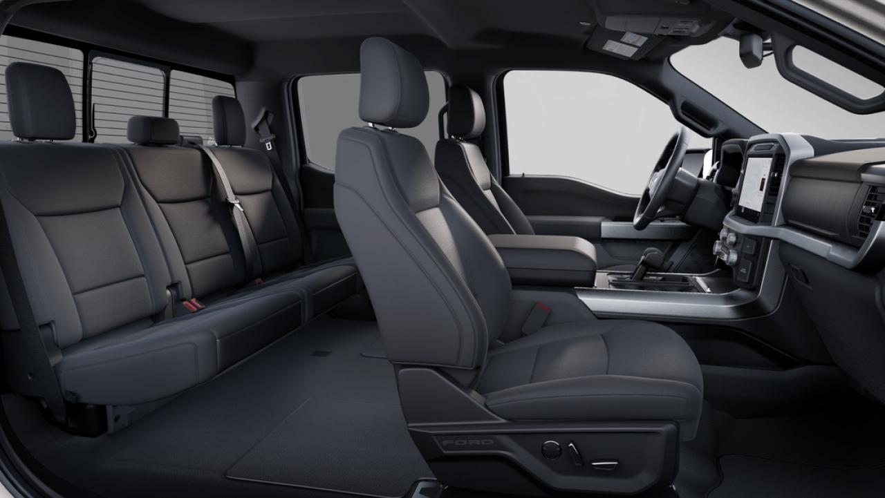 2025 Ford F-150 XLT Photo