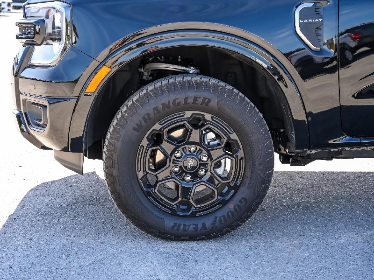 2025 Ford Ranger Lariat Photo