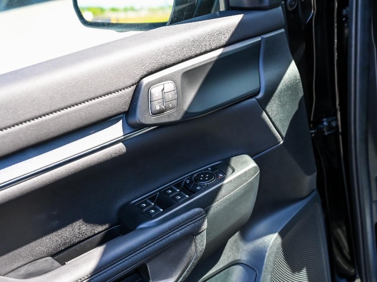 2025 Ford Ranger Lariat Photo