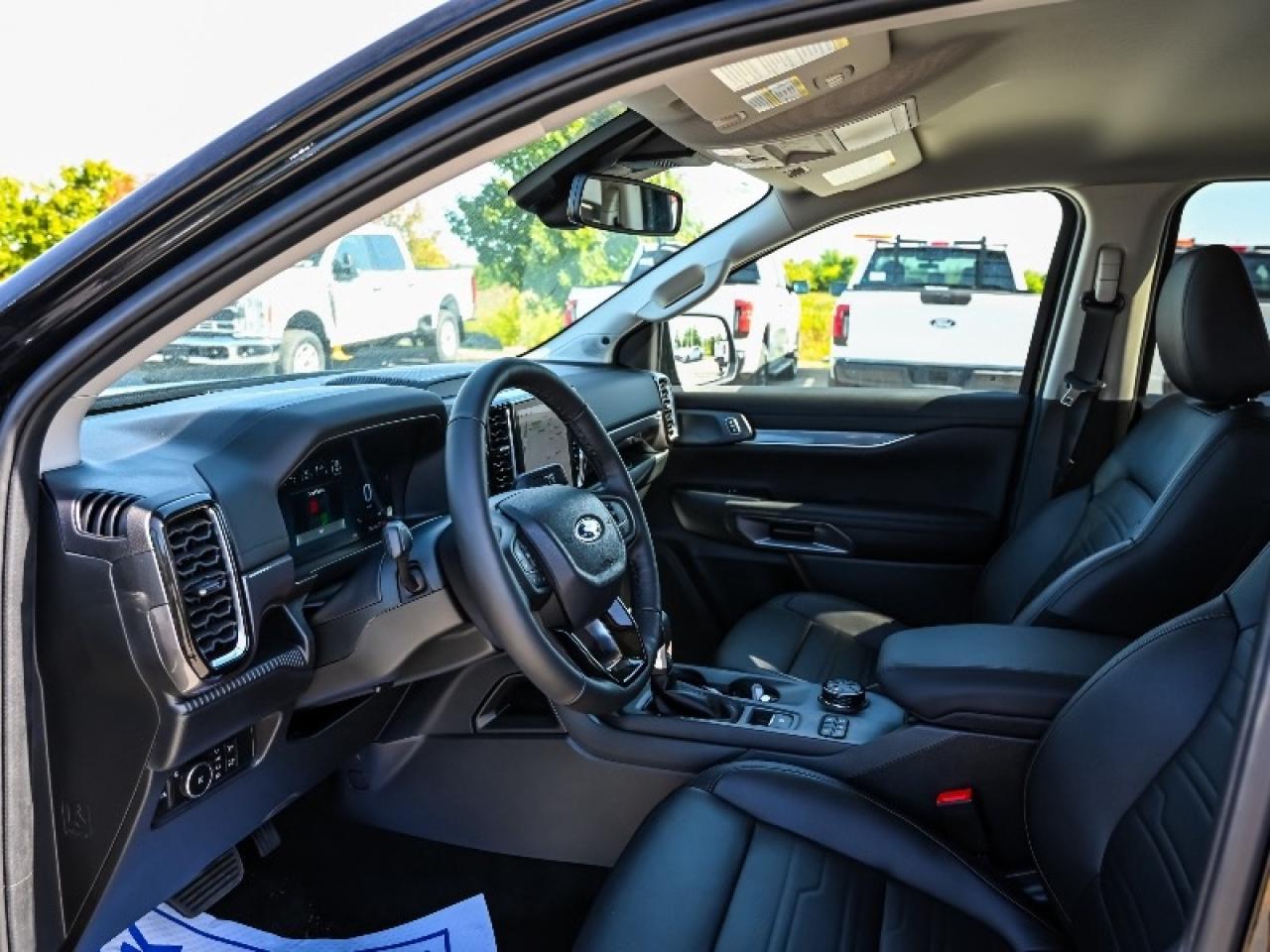 2025 Ford Ranger Lariat Photo