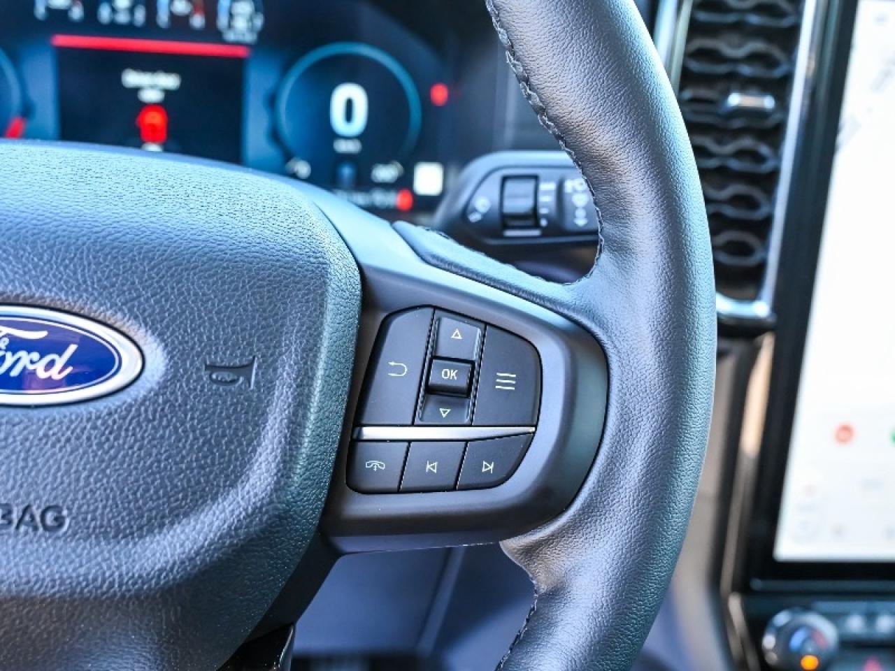 2025 Ford Ranger Lariat Photo