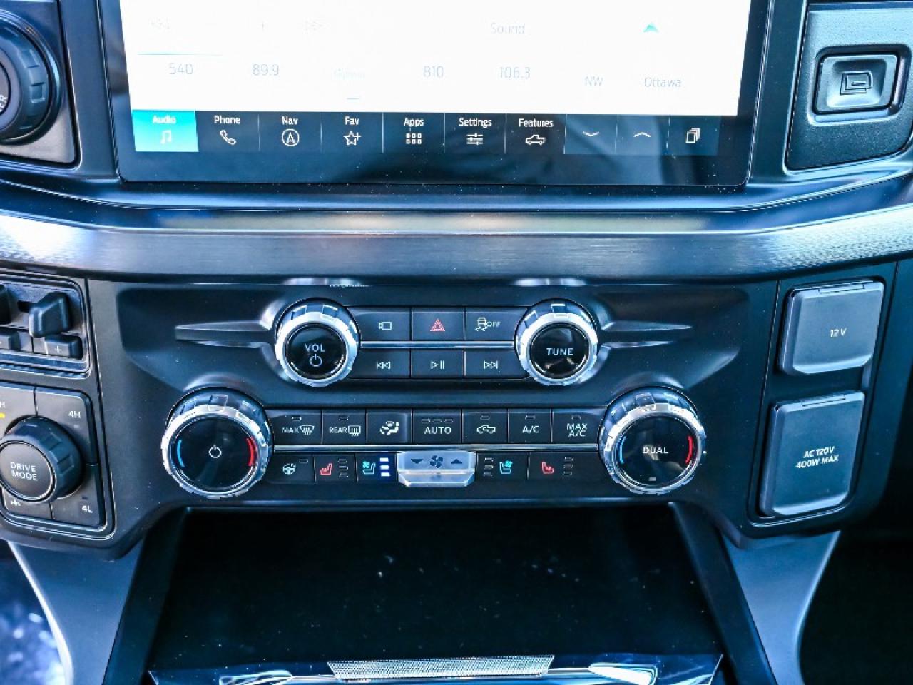 2026 Ford F-350 Super Duty SRW Lariat Photo