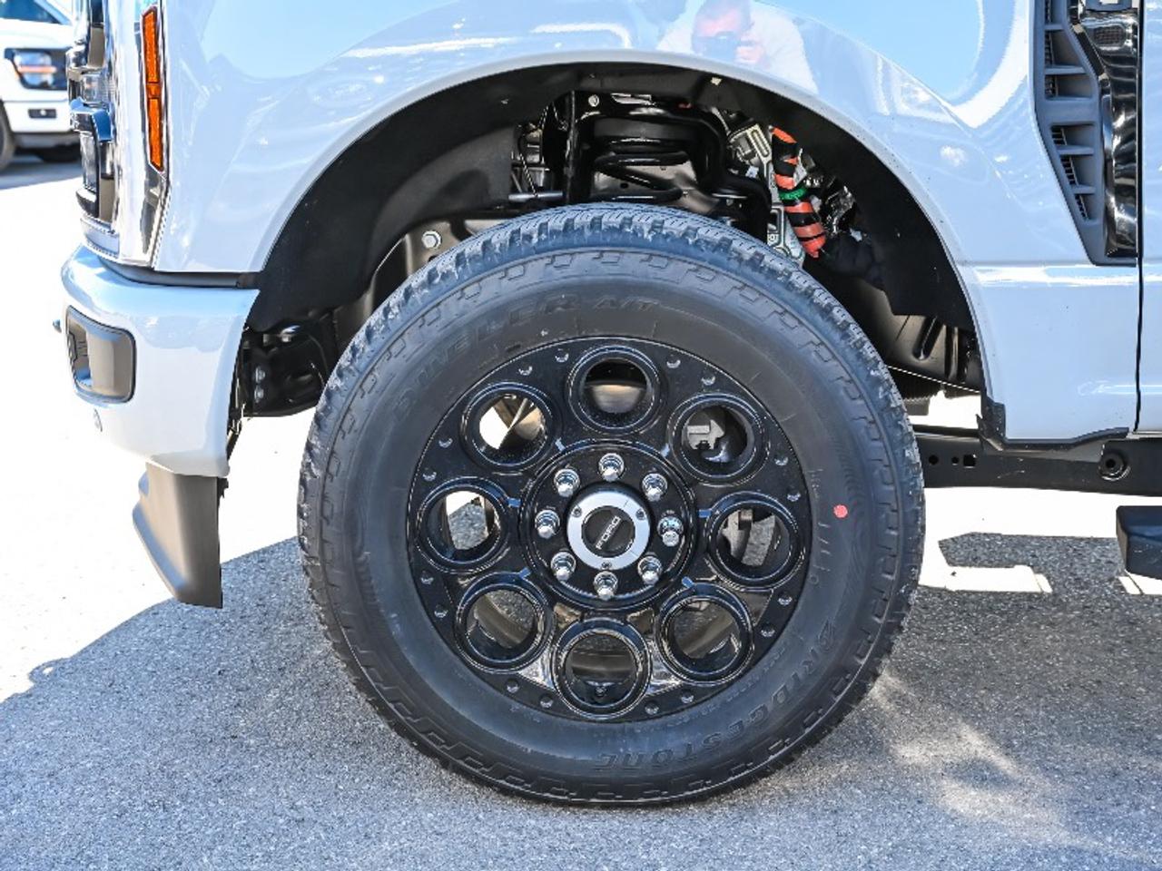 2026 Ford F-350 Super Duty SRW Lariat Photo