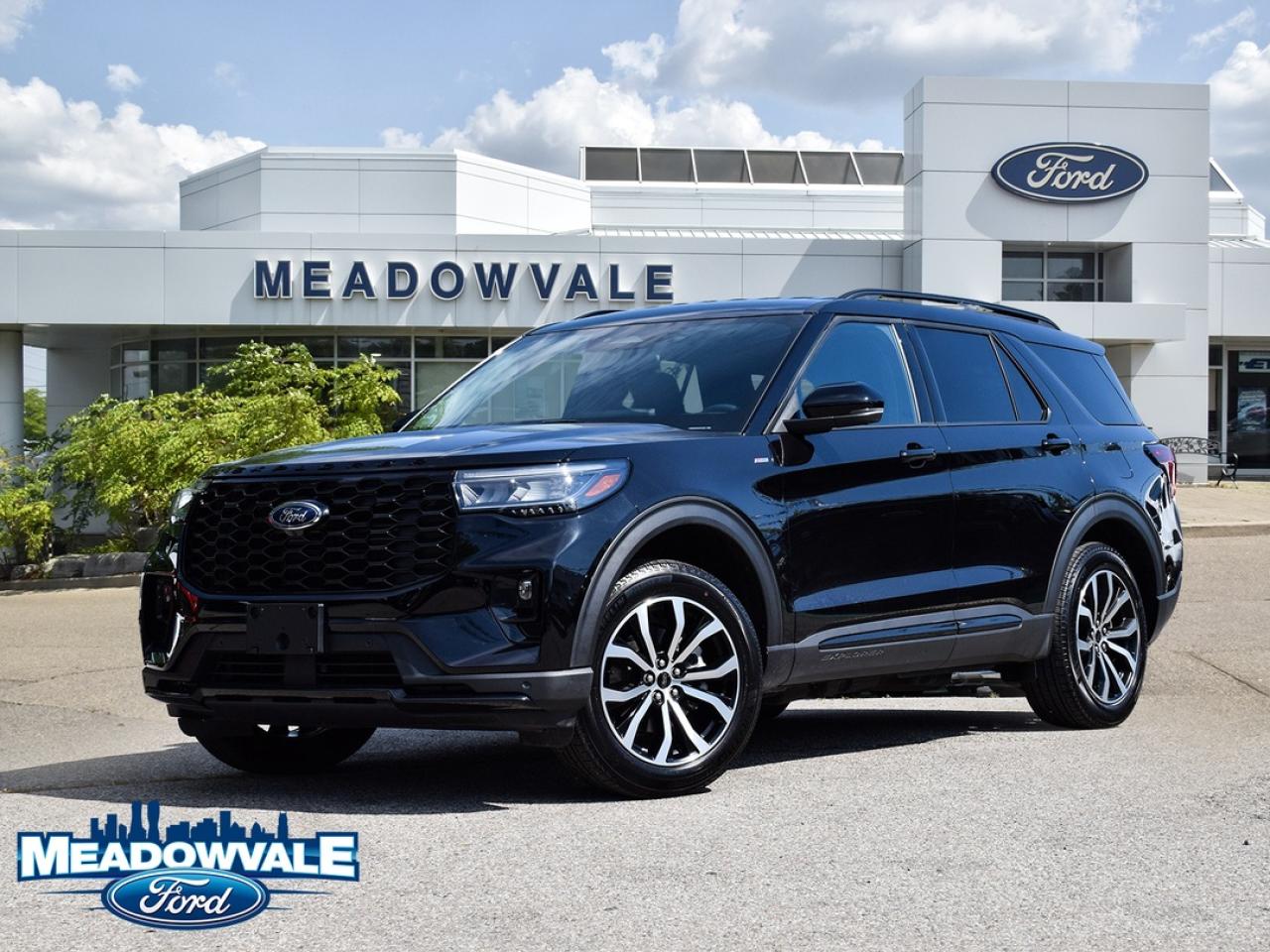 Used 2025 Ford Explorer ST for sale in Mississauga, ON