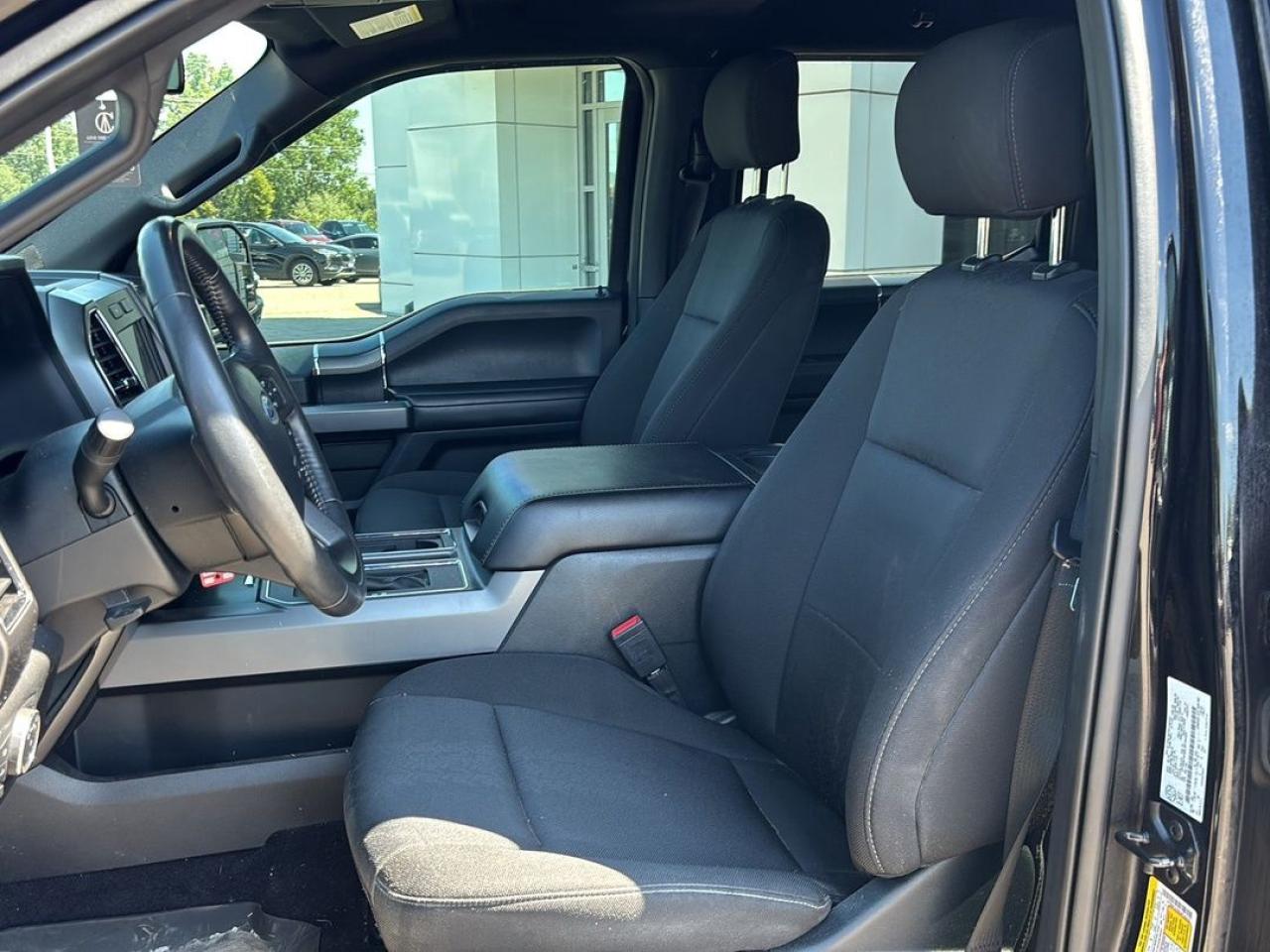 2020 Ford F-150 XLT Photo5
